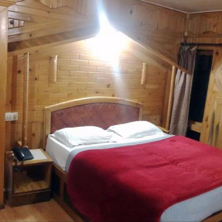 Hotel New Bharat Бхимтал Экстерьер фото