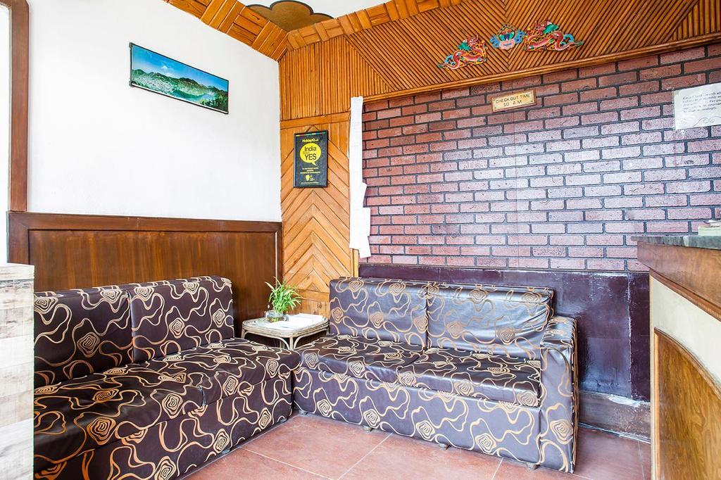 Hotel New Bharat Бхимтал Экстерьер фото